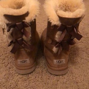 Bailey how UGG boots